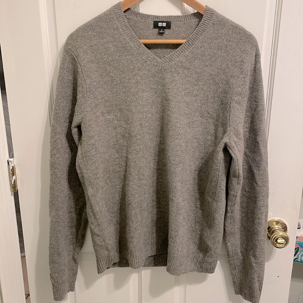 100% wool sweater
